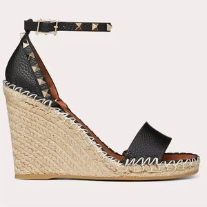 Valentino Rockstud Wedges